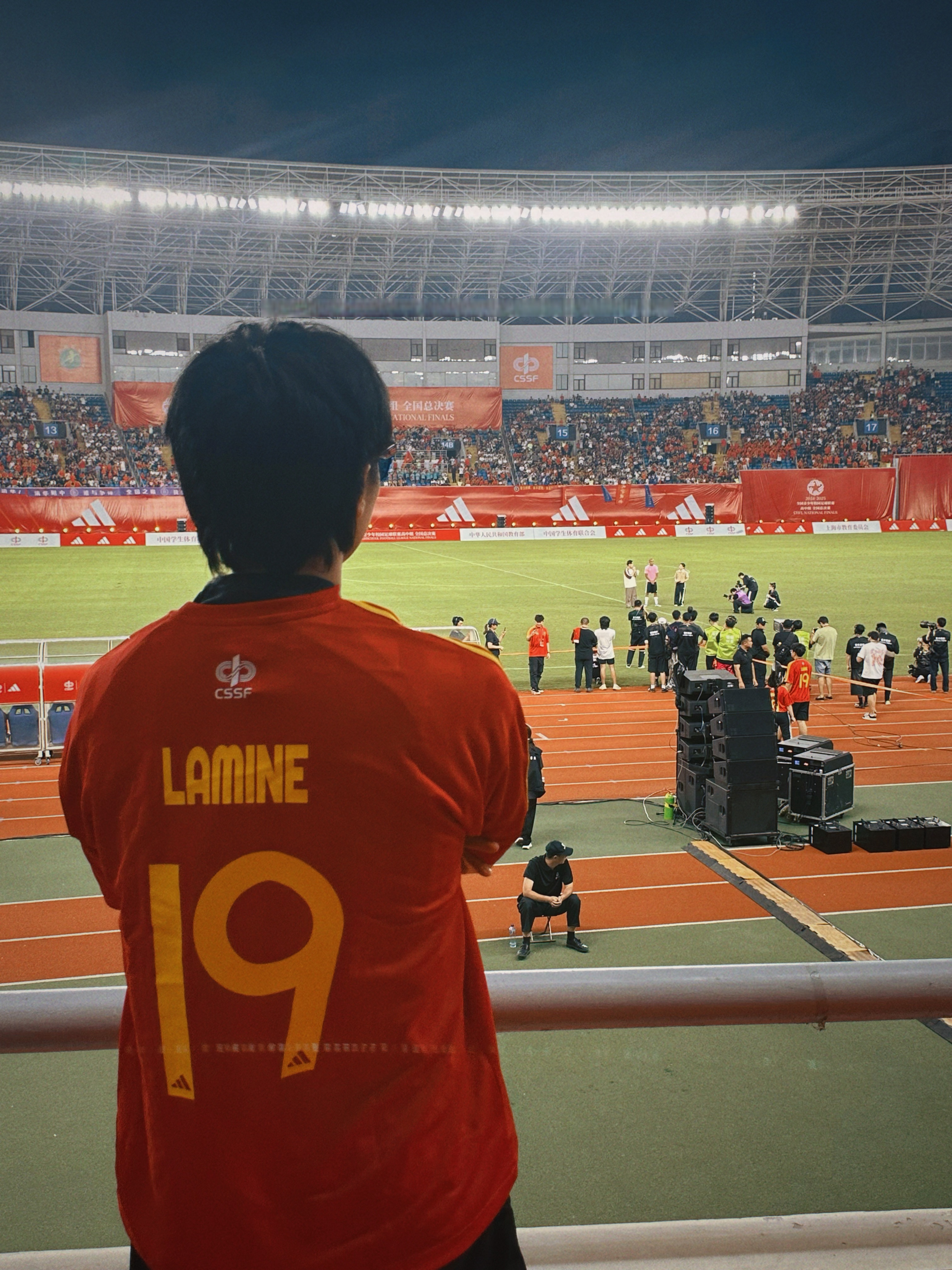 开云体育平台app -拜仁慕尼黑发布备战花絮；清晨远射贴柱；CBA季后赛任务艰巨；资深球员宣示担当的简单介绍